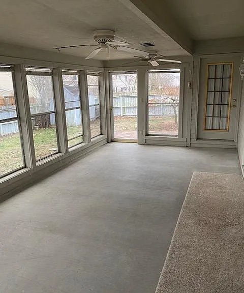 4009 Danbury Dr — Photo 6