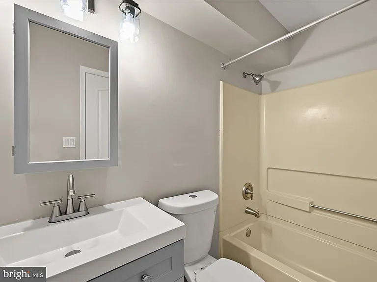 8375 Montgomery Run Rd #F — Photo 17