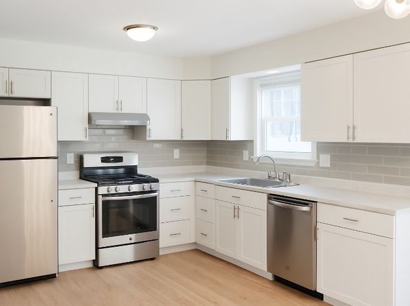 607 Lily Ct
