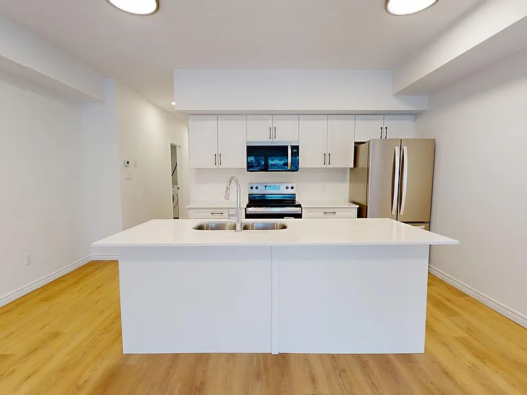 454 Pond Mills Rd #9 — Photo 7