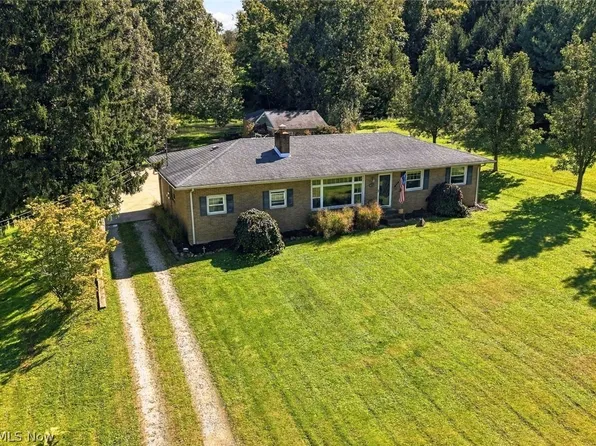 4280 Beechwood Ave, Alliance, OH 44601