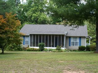 119 Hillcrest Ln, Lula, GA 30554