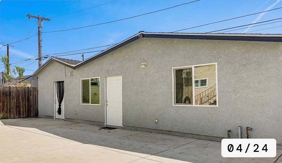 3 bed, 900 sqft, $3,000 — Photo 1