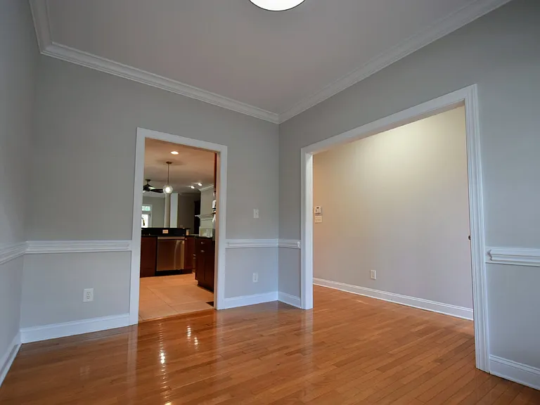 239 Blueridge Rd — Photo 9