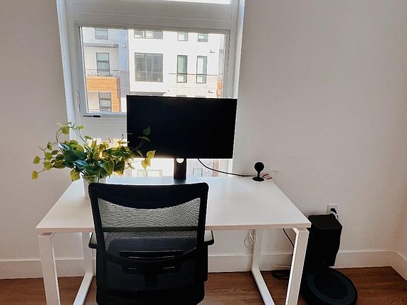 5th image of 2590 California St #1426