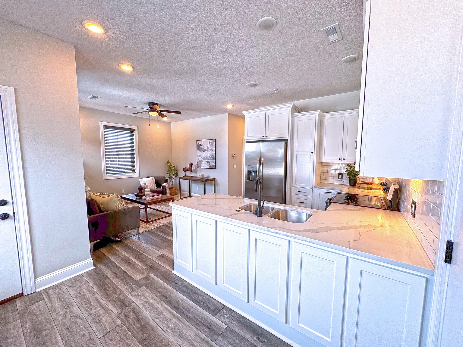 The BLVD Apartments — Photo 2