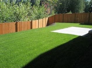 404 Barry Loop, Mount Vernon, WA 98274