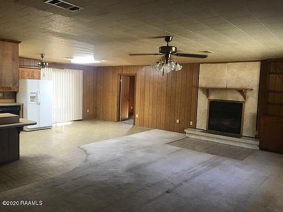 5th image of 1064 Hebert Ln