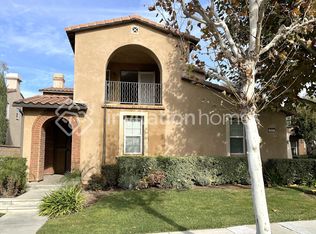 2847 Breezy Meadow Ln, Corona, CA 92883