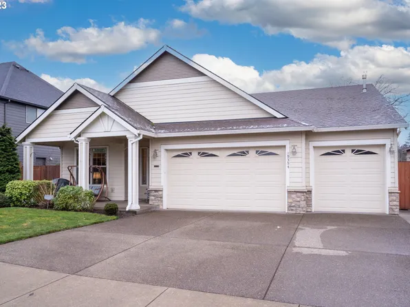19354 Pelican Lake Pl, Oregon City, OR 97045