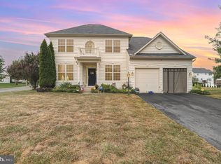 10 Ivy Spring Ln, Fredericksburg, VA 22406