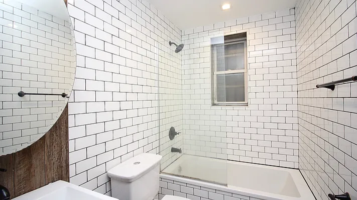 Rented by Nooklyn NYC LLC | media 9