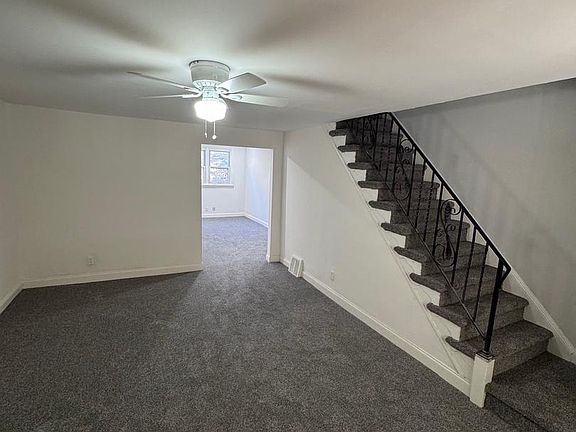 2nd image of 125 W 21st St