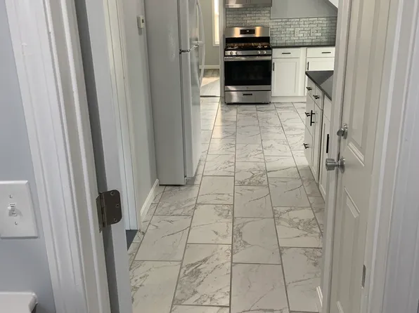 81 Bristol Ave #3, Pawtucket, RI 02861