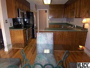 3rd image of 2839 Laurel Ln