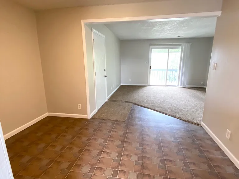 1833 Gascony Parc Dr #1833 — Photo 1