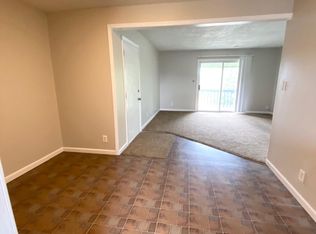 1833 Gascony Parc Dr #1833, Lake Saint Louis, MO 63367