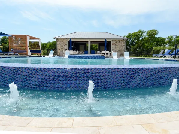 106 Pond Trl, Kemp, TX 75143