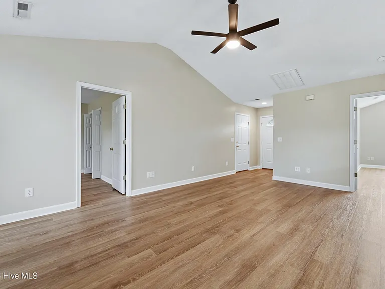 4212 Elizabeth Ave — Photo 7