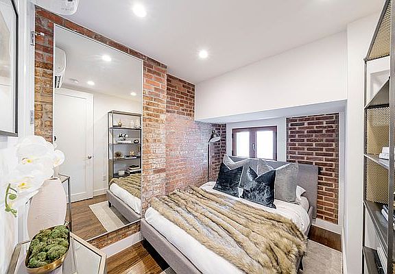 5th image of 35 Crosby St #7E