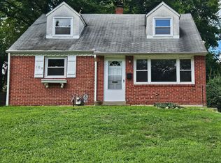 108 E Garrison Rd, Brookhaven, PA 19015