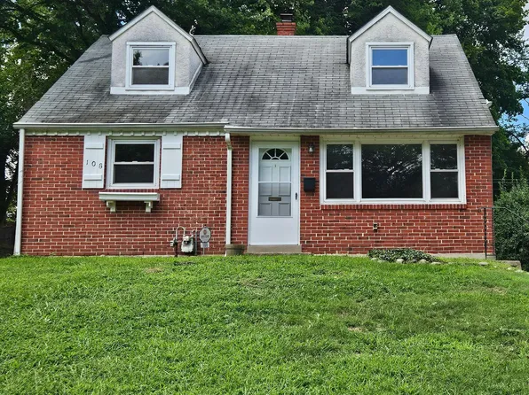 108 E Garrison Rd, Brookhaven, PA 19015
