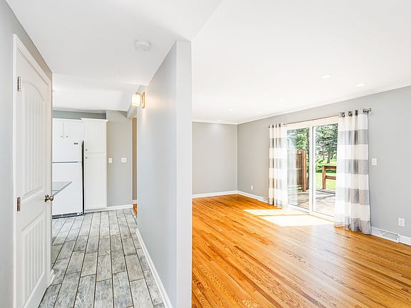5th image of 504 Madison Ave