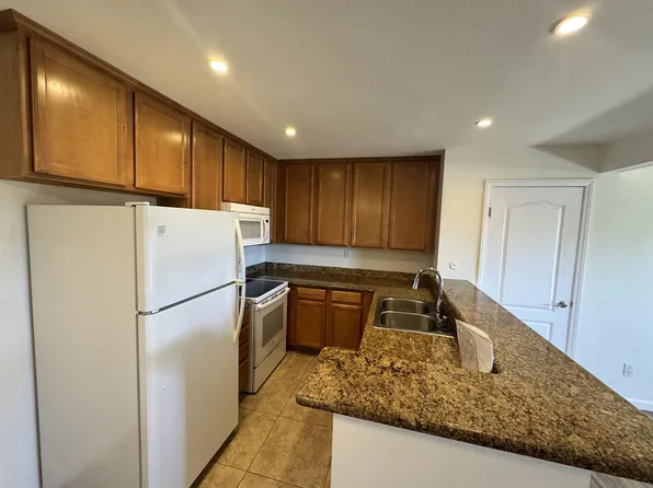 3454 Castle Glen Dr Unit 123, San Diego, CA 92123