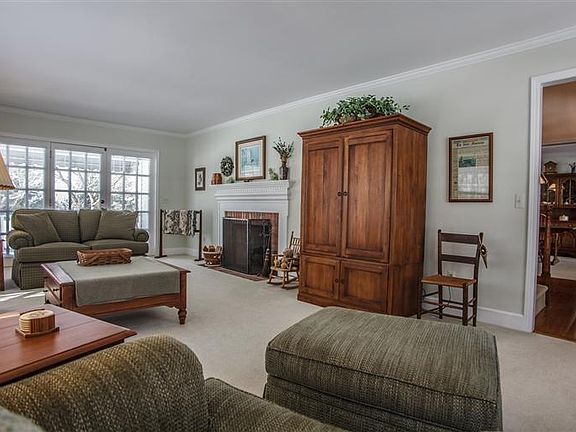 5th image of 1560 High Hollow Dr
