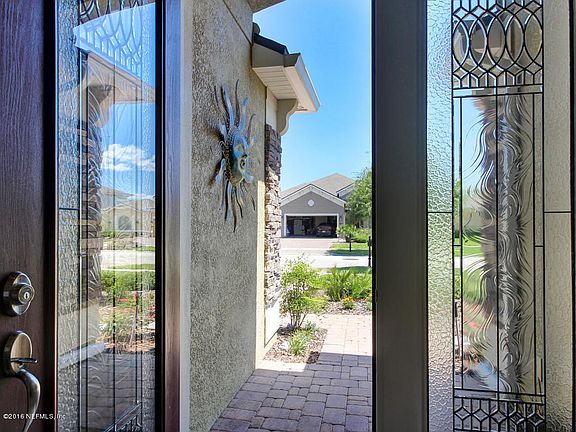 3rd image of 171 Cornwall Dr