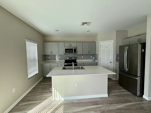 2nd image of 4460 Quartz Ct