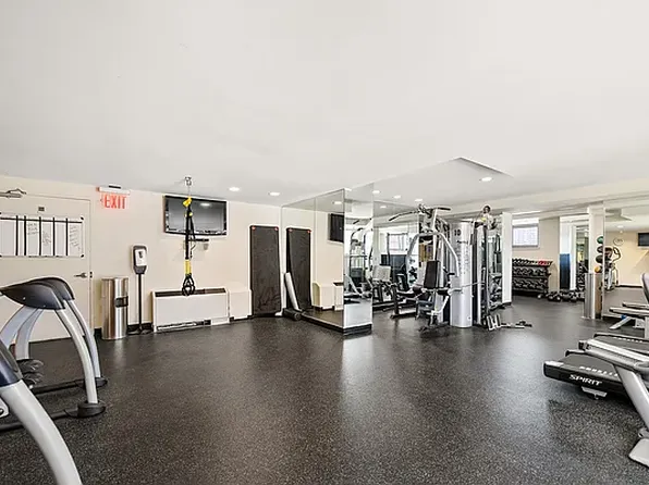 1485 Fifth Avenue 24F image 14 of 15