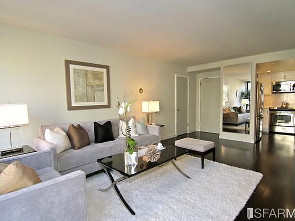 4th image of 900 Bush St APT 814