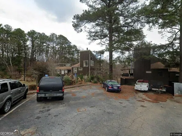 2744 Shellbark Rd #B, Decatur, GA 30035