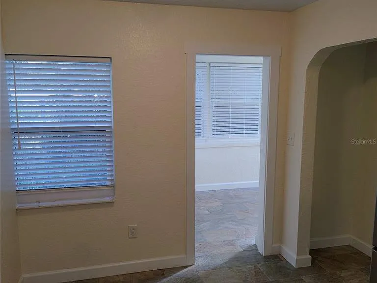 2230 Grove St S — Photo 2