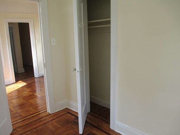 5th image of 2804 33rd St #1A