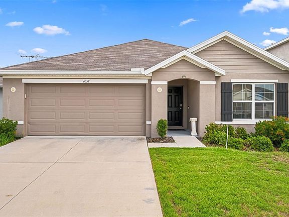 3rd image of 4052 Autumn Amber Dr