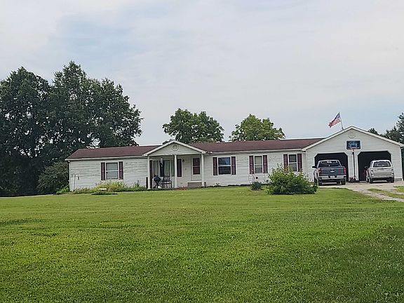3rd image of 15132 Impala Ln