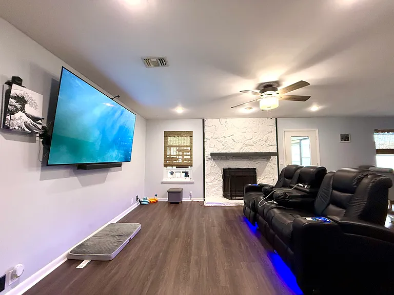 430 Belle Chasse Way — Photo 4