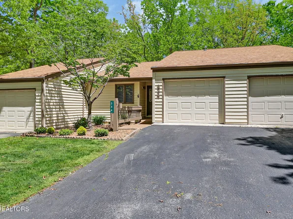 384 Lake Catherine Ct, Crossville, TN 38558