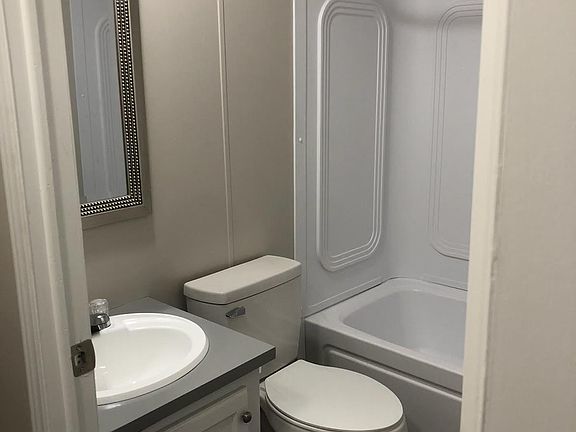 5th image of 163 Hannah Ct