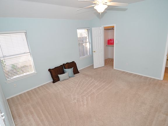 4th image of 17236 Tobermory Dr