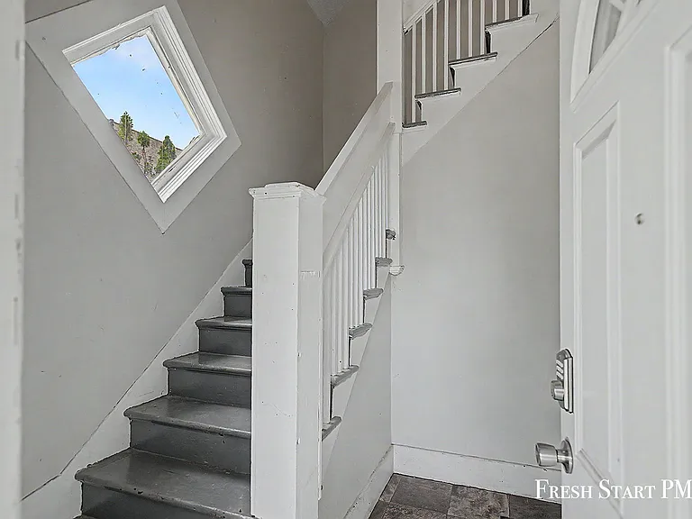 851 Park St SW #2 — Photo 6