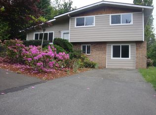 2400 SW Myrtle St, Seattle, WA 98106