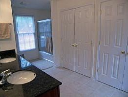 4th image of 1314 Beverly Dr