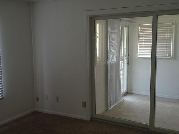 5th image of 2322 Croix Dr