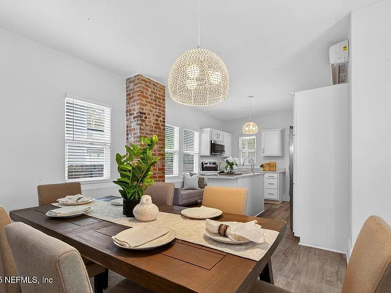 1207 Evergreen Ave — Photo 10