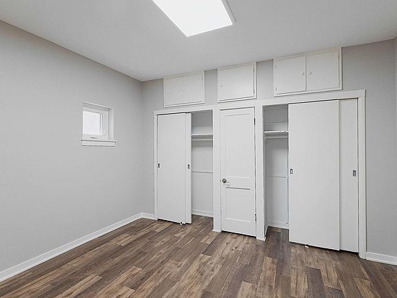 4th image of 410 1st St APT 3