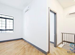 376 S 3rd St #1E, Brooklyn, NY 11211