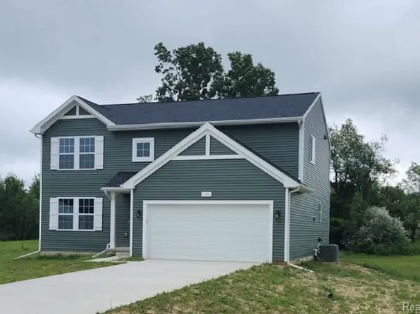 110 Forest Way, Davisburg, MI 48350